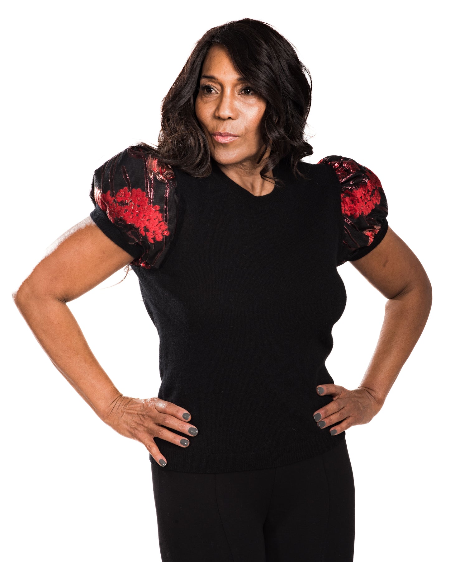 LARGE BLACK SHORT SLEEVE CREW NECK CASHMERE SWEATER WITH PUFF SLEEVES OF RED METALLIC FLOWERS ON BLACK ORGANZA