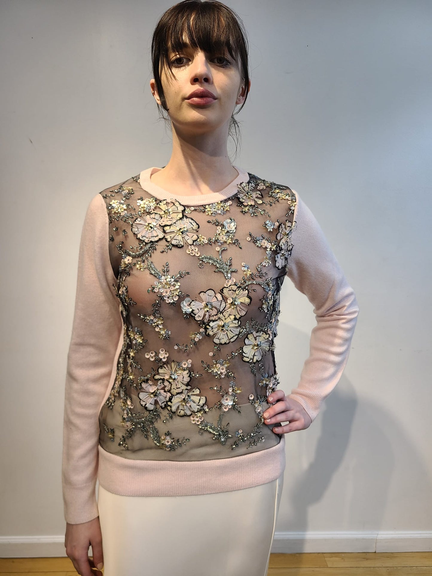 PINK CASHMERE CREW NECK WITH FRONT PASTEL FEATHER FLOWERS WITH ANTIQUE 3D BEADING EMBELLISHED ON BLACK TULLE & LINED (SIZE M)