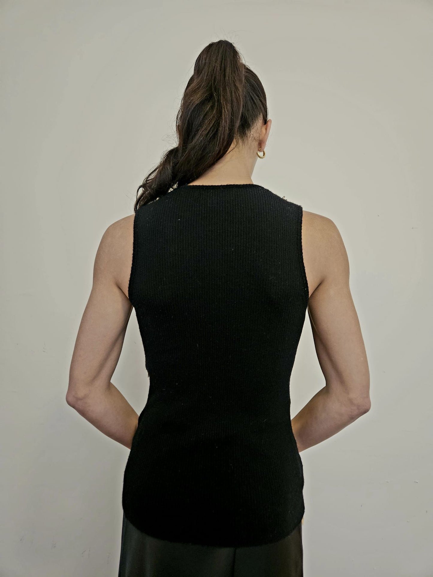 BLACK CASHMERE TANK WITH FRONT EMBELLISHMENT OF 3D GOLD TRINKETS ON NUDE TULLE AND LINED WITH NUDE TULE (SIZE M)