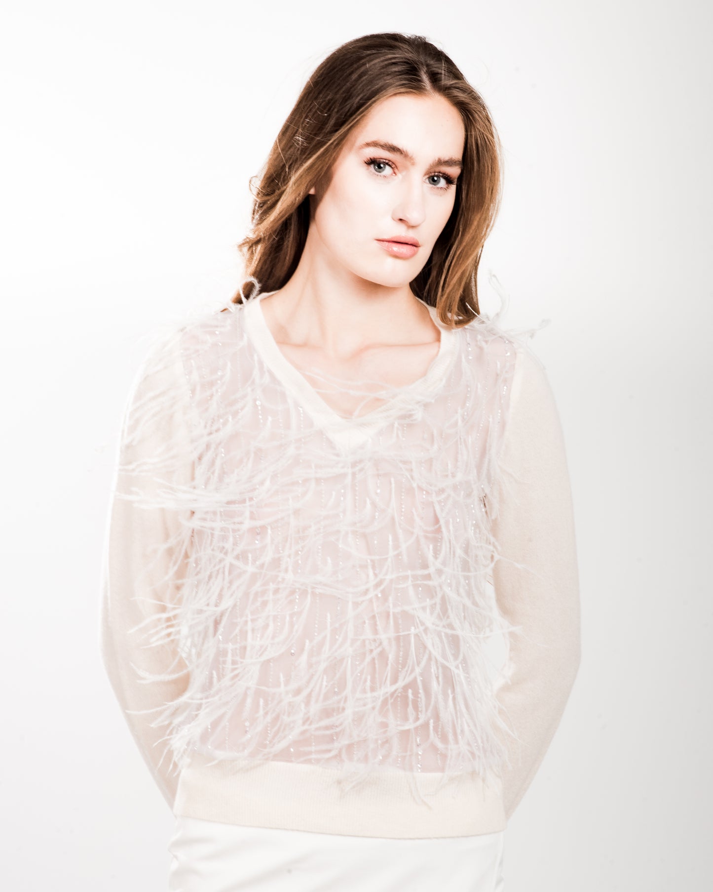 SMALL IVORY V-NECK LONG SLEEVE CASHMERE SWEATER WITH WHITE FEATHER AND CRYSTAL BEAD FRONT LINED WITH WHITE SILK ORGANZA