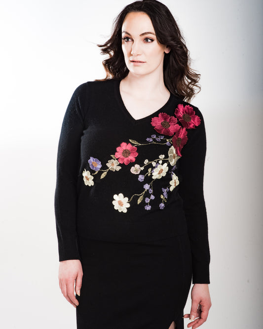 LARGE BLACK LONG SLEEVE V-NECK CASHMERE SWEATER WITH SILK RASPBERRY FLORAL FRONT APLIQUE & BLACK SILK ORGANZA BACK